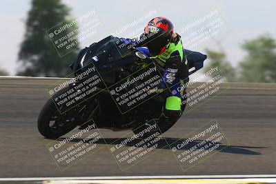 media/Sep-20-2025-TrackDaz (Sat) [[27f0cde673]]/C Group/1140am (Turn 2)/